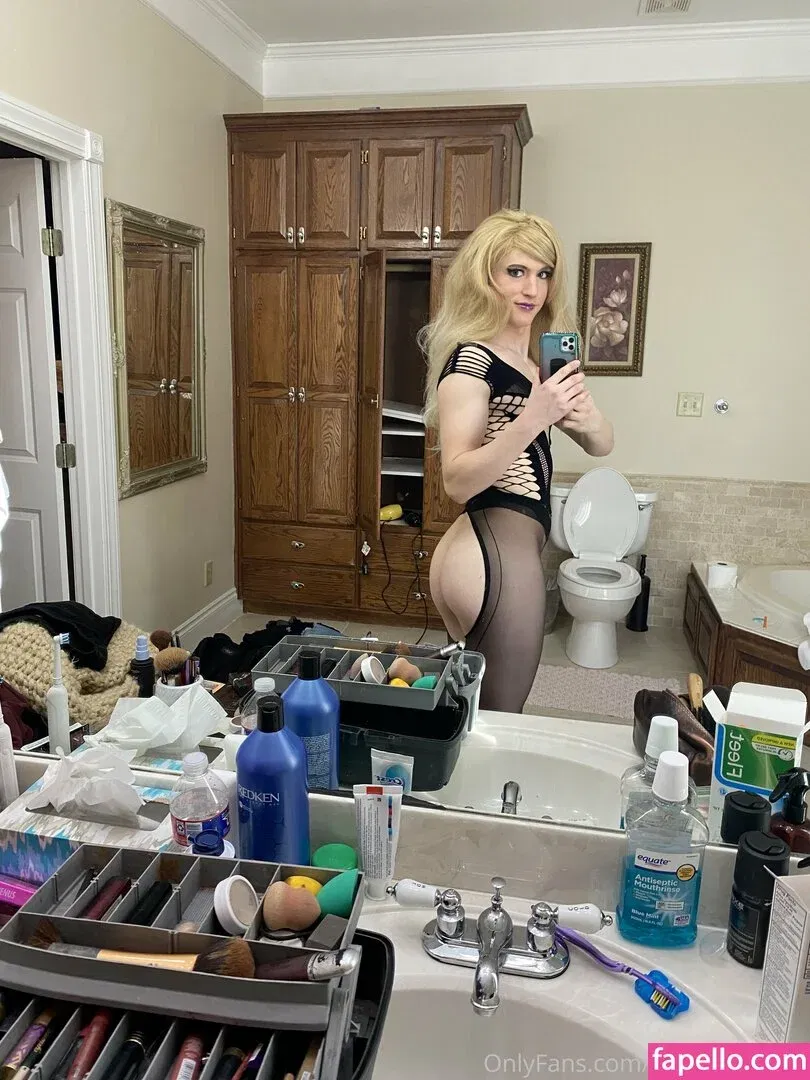 kymmyharper Onlyfans Photo Gallery 