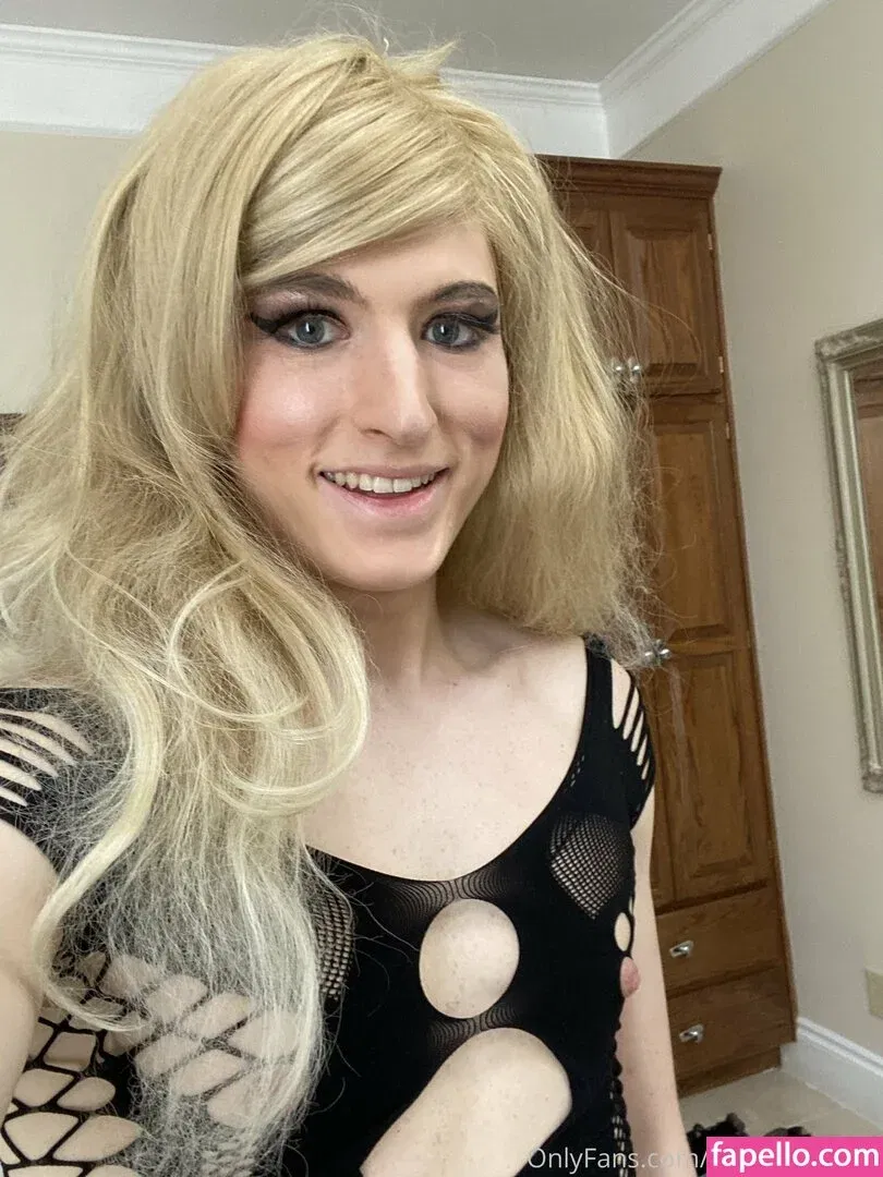 kymmyharper Onlyfans Photo Gallery 