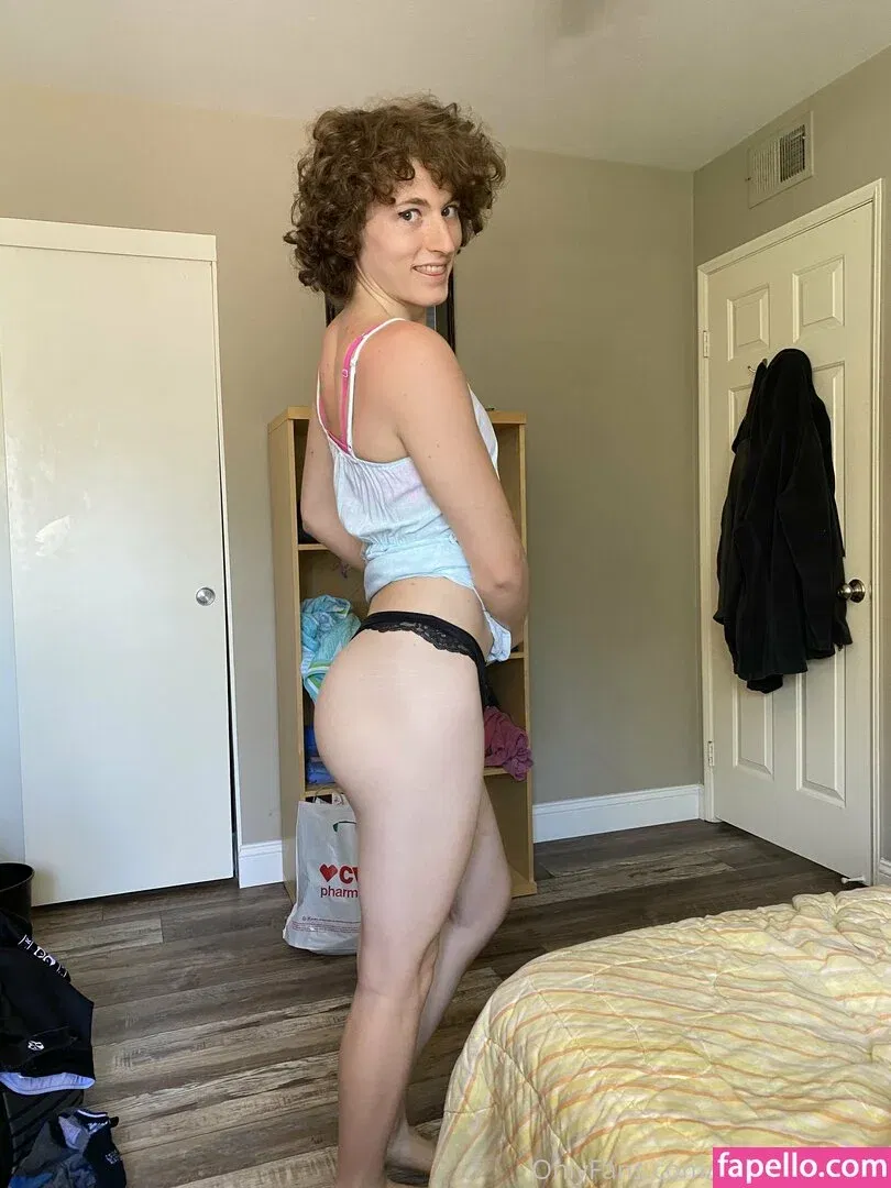 kymmyharper Onlyfans Photo Gallery 