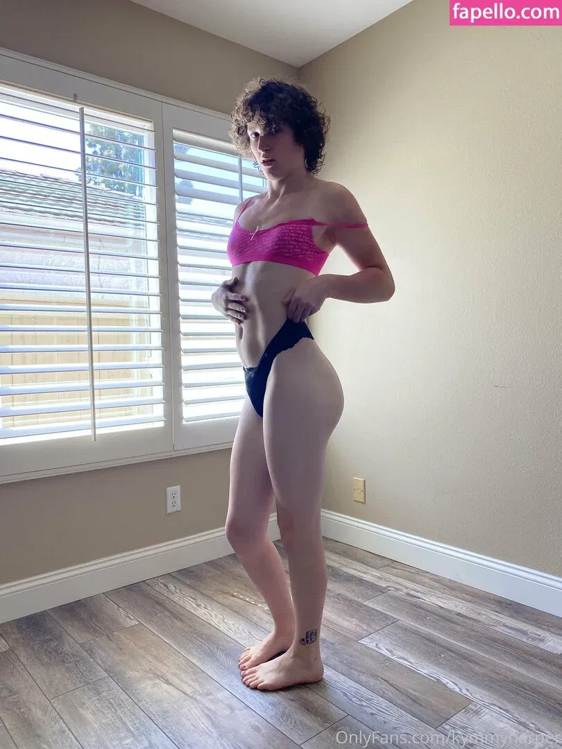 kymmyharper Onlyfans Photo Gallery 