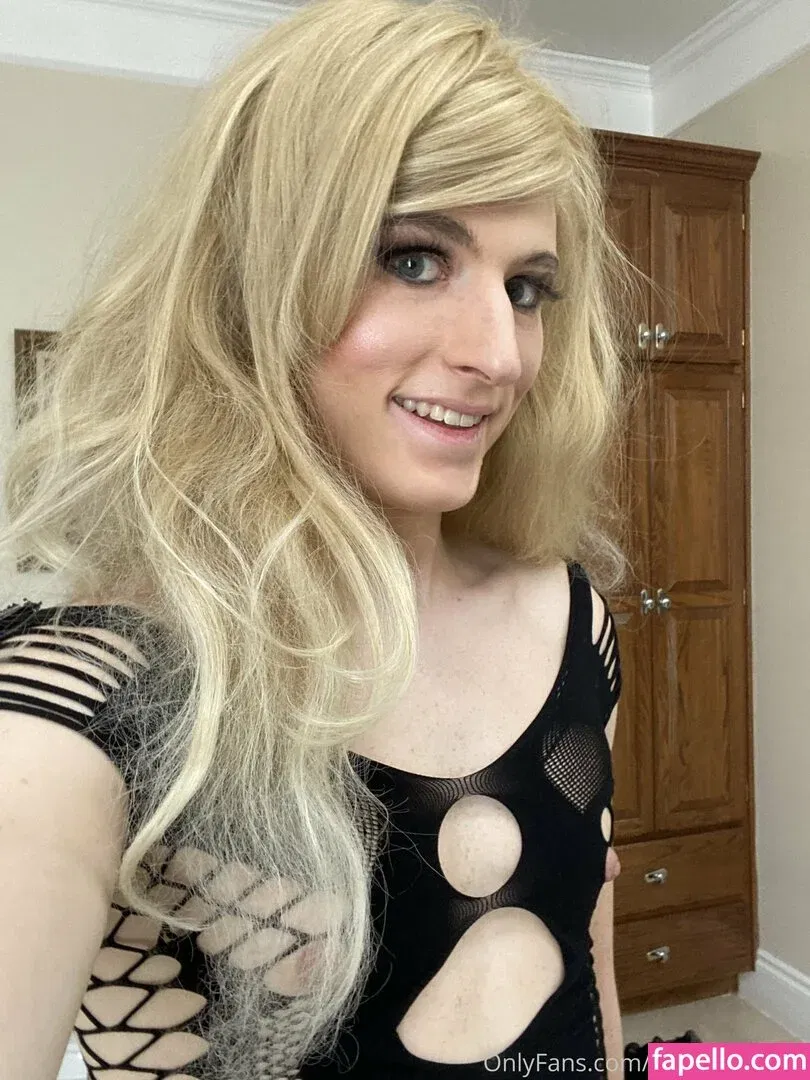 kymmyharper Onlyfans Photo Gallery 