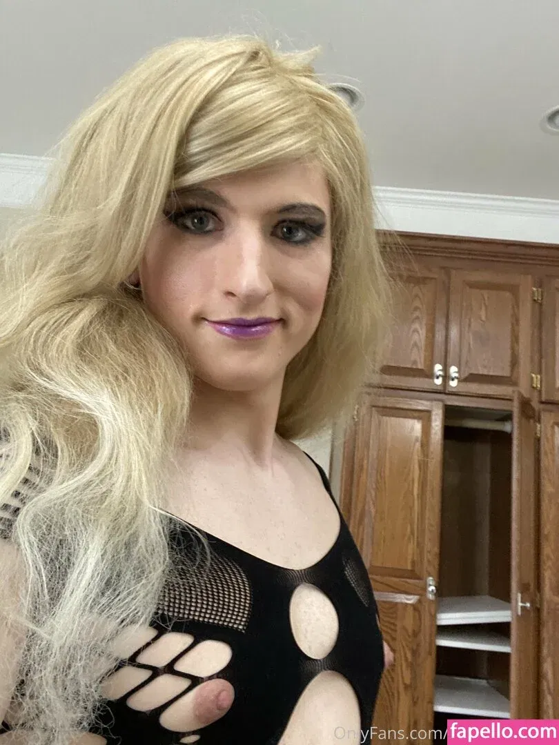 kymmyharper Onlyfans Photo Gallery 