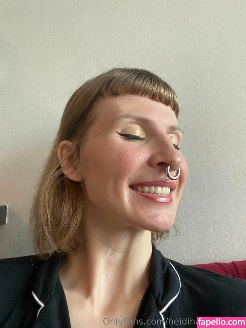 heidihartmann77 / hhartmanart Onlyfans Photo Gallery 