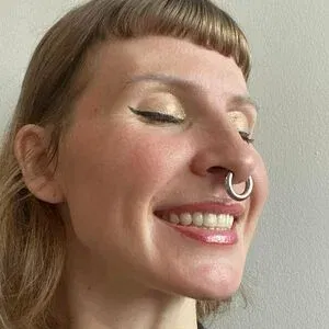 heidihartmann77 / hhartmanart Onlyfans Photo Gallery 