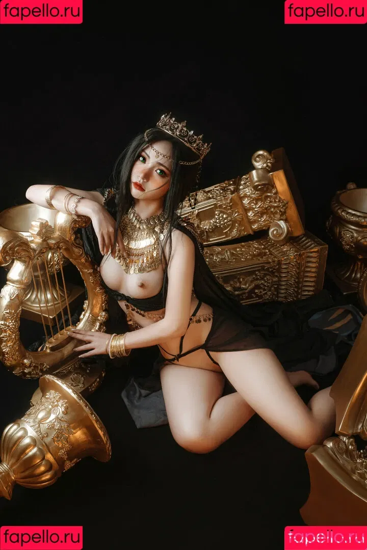 kumicho_cat / nekokoyoshi / nekososto / 喵小吉 / 爆机少女 喵小吉 Onlyfans Photo Gallery 