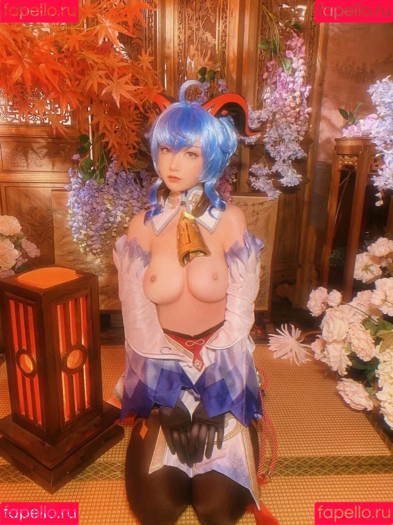 kumicho_cat / nekokoyoshi / nekososto / 喵小吉 / 爆机少女 喵小吉 Onlyfans Photo Gallery 