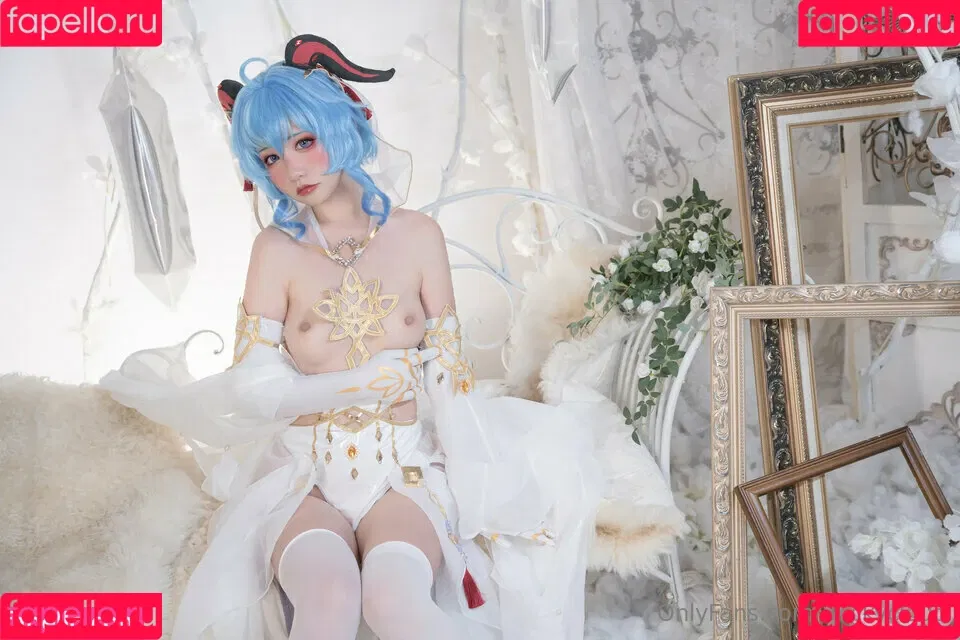kumicho_cat / nekokoyoshi / nekososto / 喵小吉 / 爆机少女 喵小吉 Onlyfans Photo Gallery 