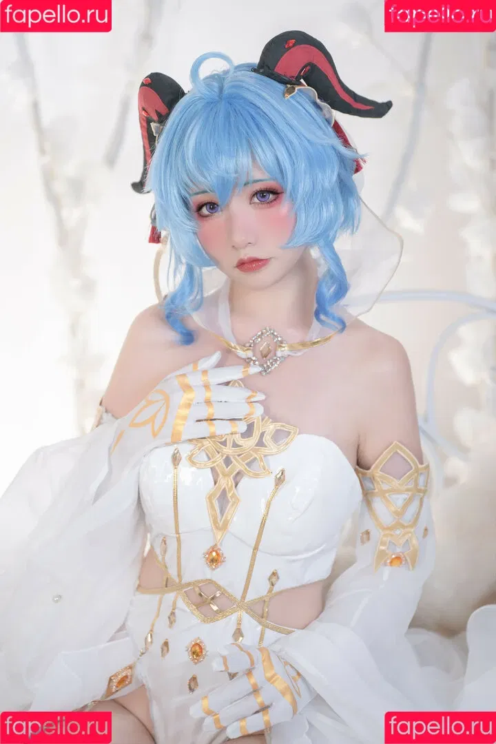 kumicho_cat / nekokoyoshi / nekososto / 喵小吉 / 爆机少女 喵小吉 Onlyfans Photo Gallery 