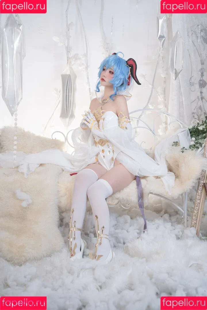 kumicho_cat / nekokoyoshi / nekososto / 喵小吉 / 爆机少女 喵小吉 Onlyfans Photo Gallery 