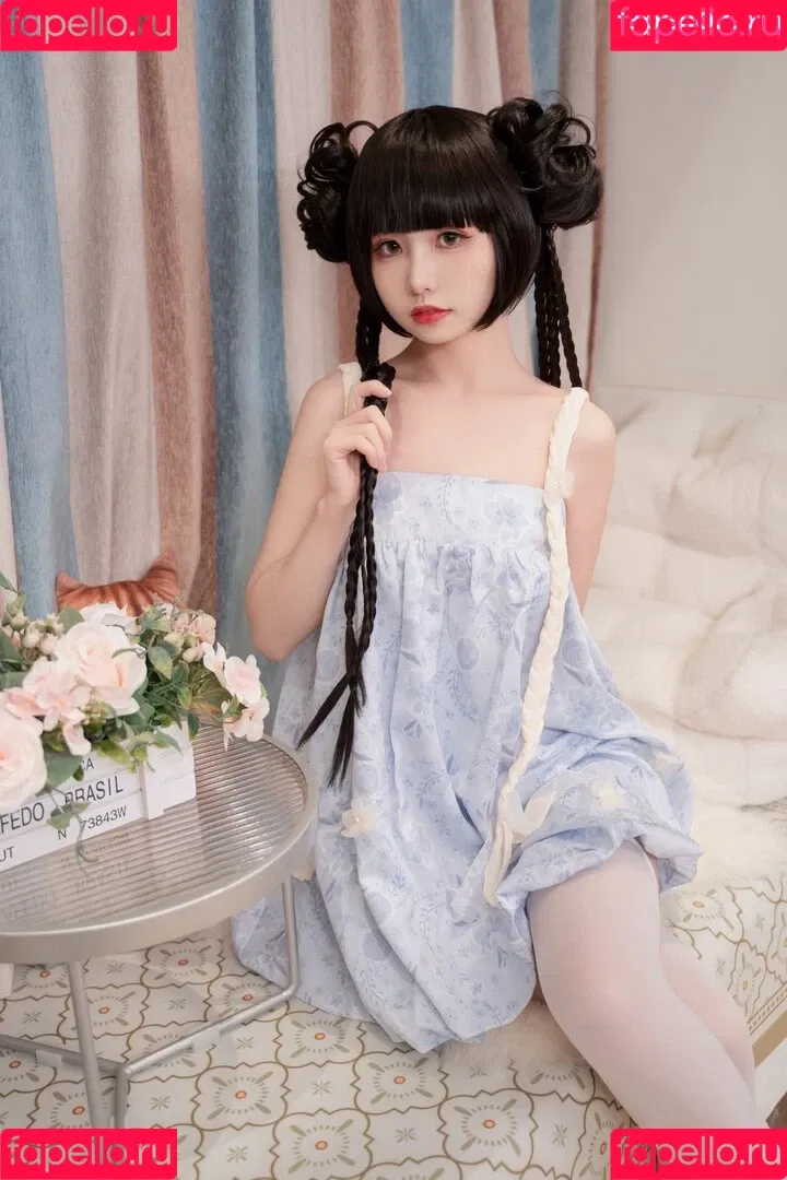 kumicho_cat / nekokoyoshi / nekososto / 喵小吉 / 爆机少女 喵小吉 Onlyfans Photo Gallery 