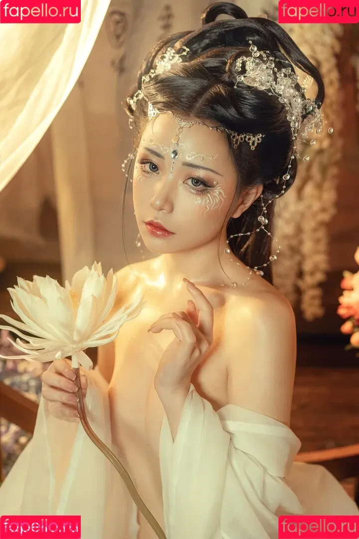 kumicho_cat / nekokoyoshi / nekososto / 喵小吉 / 爆机少女 喵小吉 Onlyfans Photo Gallery 