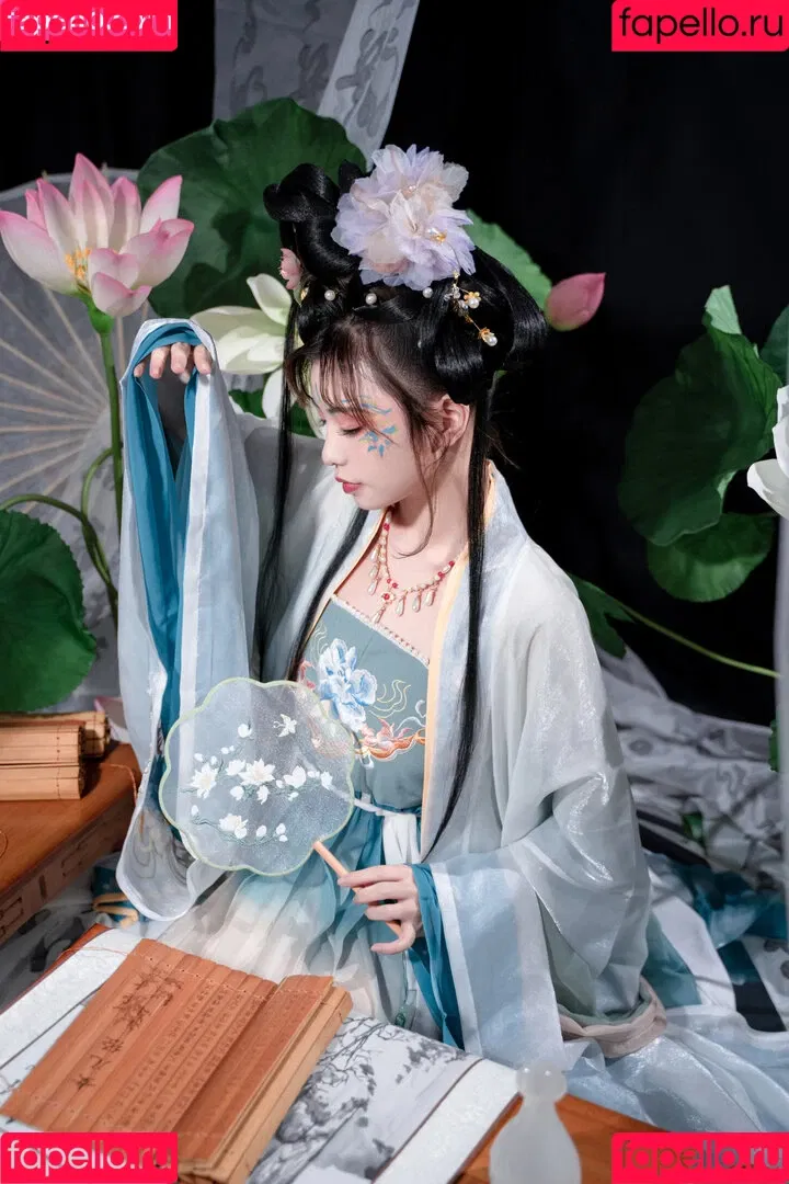 kumicho_cat / nekokoyoshi / nekososto / 喵小吉 / 爆机少女 喵小吉 Onlyfans Photo Gallery 