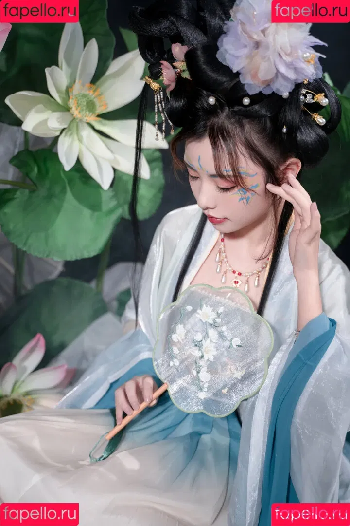 kumicho_cat / nekokoyoshi / nekososto / 喵小吉 / 爆机少女 喵小吉 Onlyfans Photo Gallery 