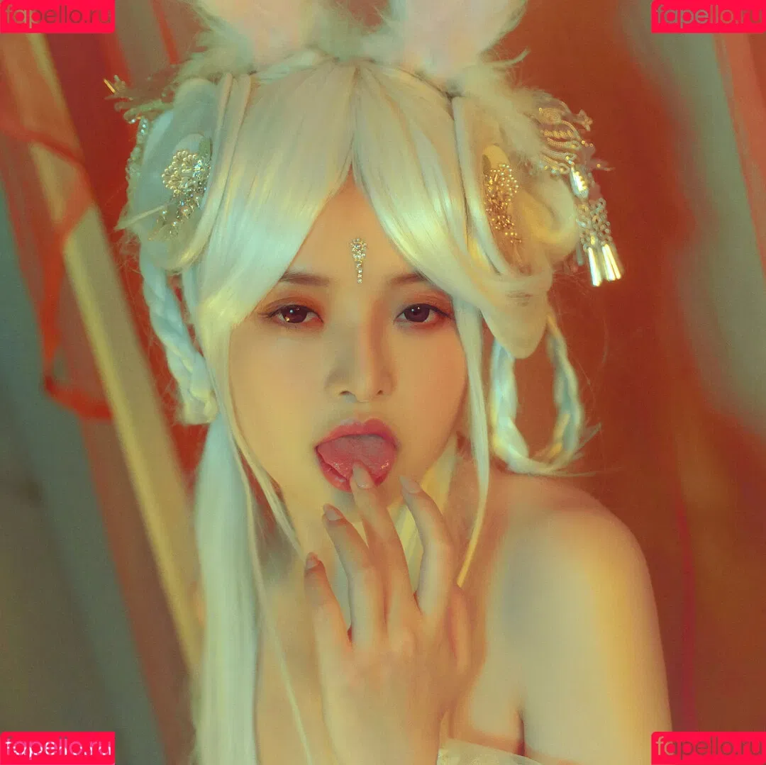 kumicho_cat / nekokoyoshi / nekososto / 喵小吉 / 爆机少女 喵小吉 Onlyfans Photo Gallery 