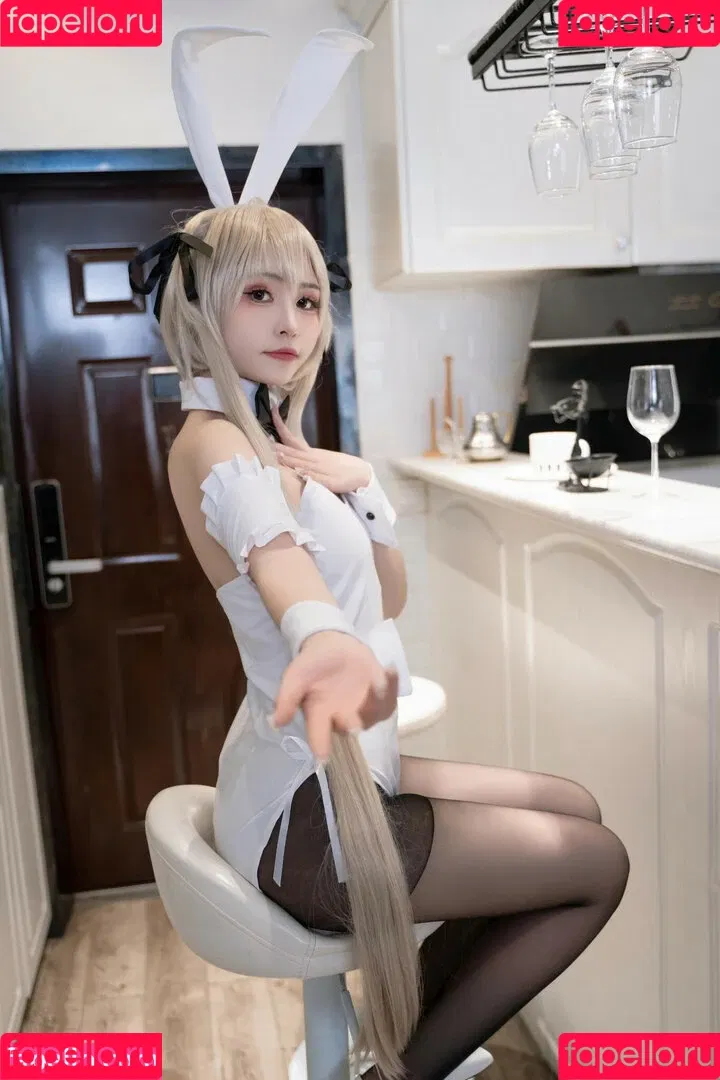 kumicho_cat / nekokoyoshi / nekososto / 喵小吉 / 爆机少女 喵小吉 Onlyfans Photo Gallery 