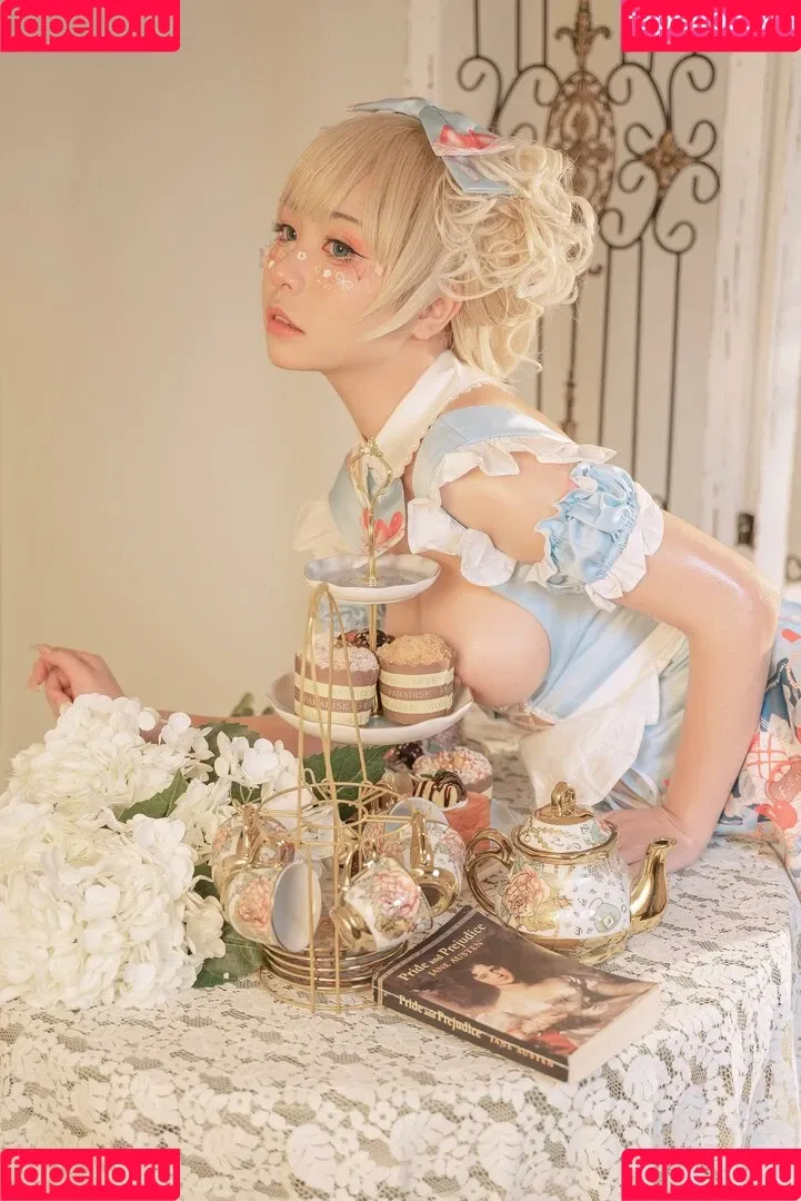 kumicho_cat / nekokoyoshi / nekososto / 喵小吉 / 爆机少女 喵小吉 Onlyfans Photo Gallery 