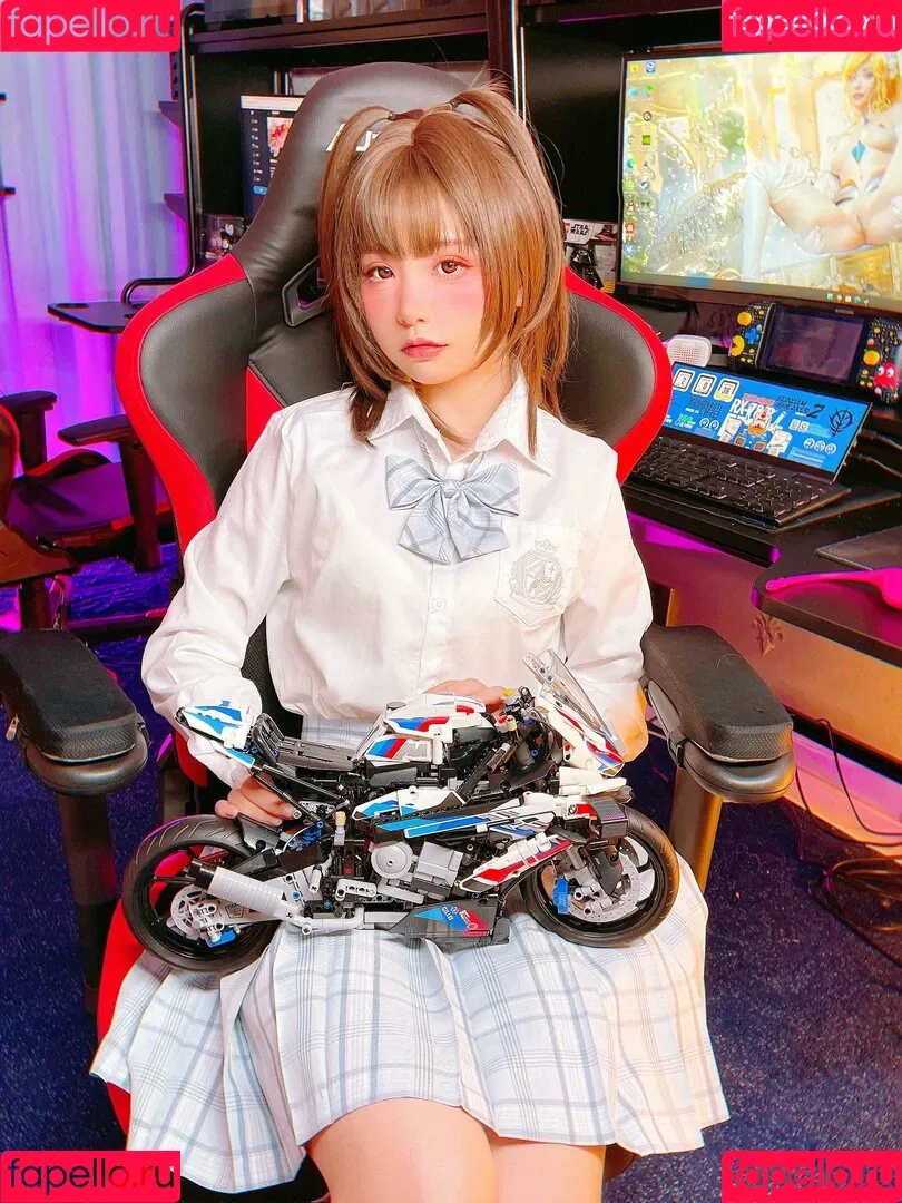 kumicho_cat / nekokoyoshi / nekososto / 喵小吉 / 爆机少女 喵小吉 Onlyfans Photo Gallery 