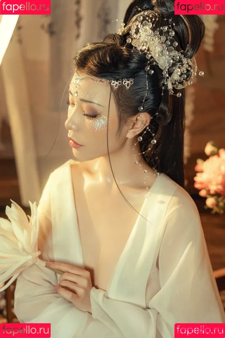 kumicho_cat / nekokoyoshi / nekososto / 喵小吉 / 爆机少女 喵小吉 Onlyfans Photo Gallery 