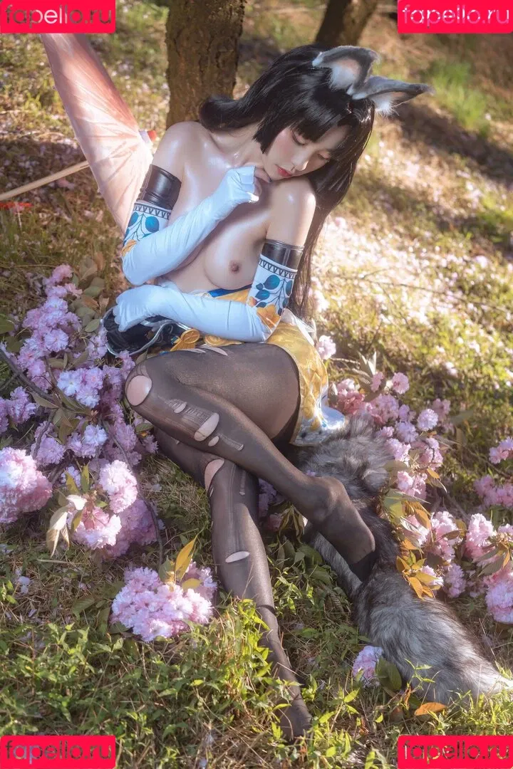 kumicho_cat / nekokoyoshi / nekososto / 喵小吉 / 爆机少女 喵小吉 Onlyfans Photo Gallery 