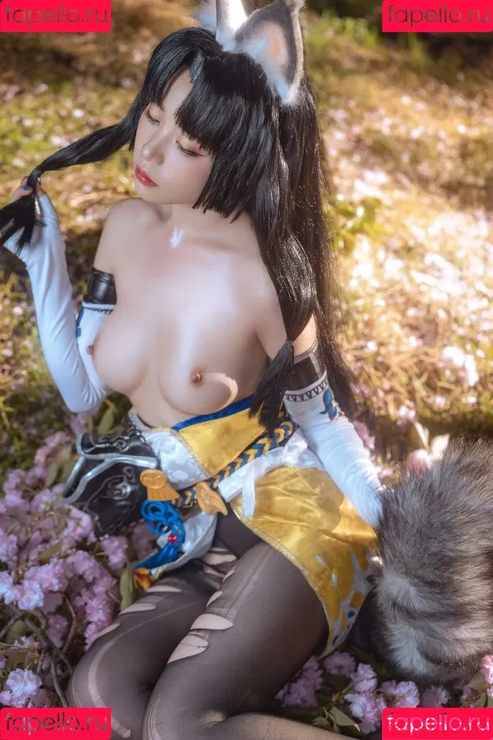 kumicho_cat / nekokoyoshi / nekososto / 喵小吉 / 爆机少女 喵小吉 Onlyfans Photo Gallery 