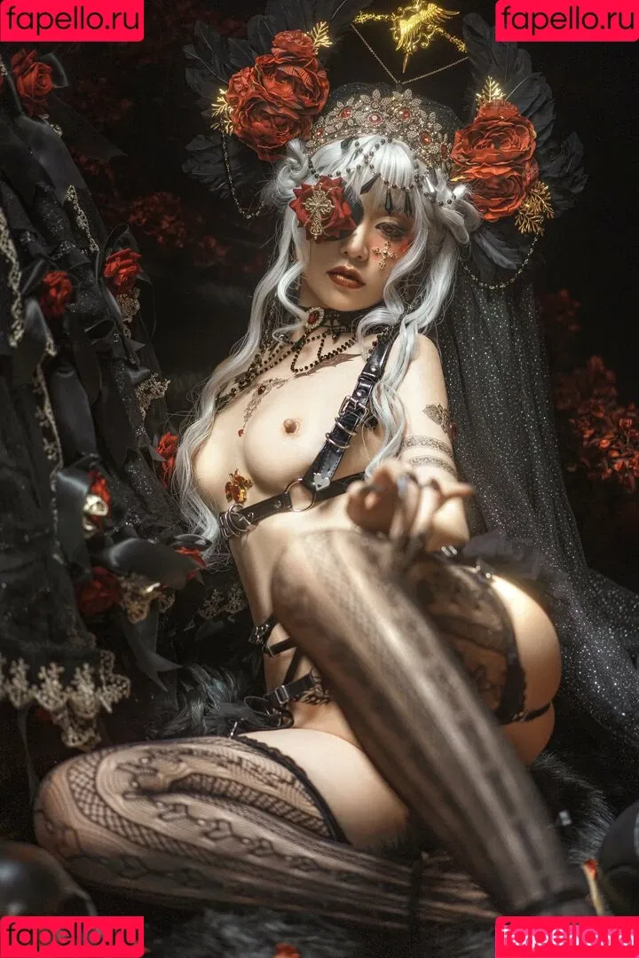 kumicho_cat / nekokoyoshi / nekososto / 喵小吉 / 爆机少女 喵小吉 Onlyfans Photo Gallery 