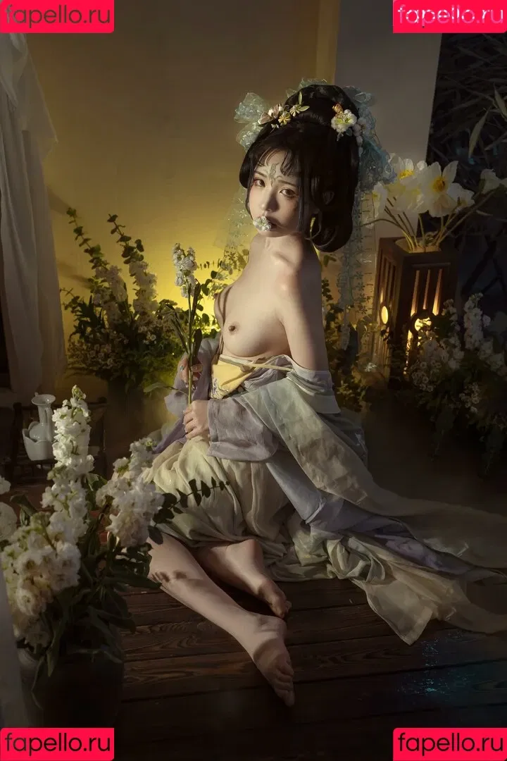 kumicho_cat / nekokoyoshi / nekososto / 喵小吉 / 爆机少女 喵小吉 Onlyfans Photo Gallery 