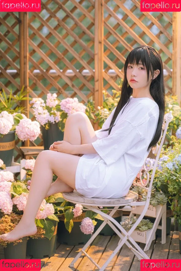 kumicho_cat / nekokoyoshi / nekososto / 喵小吉 / 爆机少女 喵小吉 Onlyfans Photo Gallery 