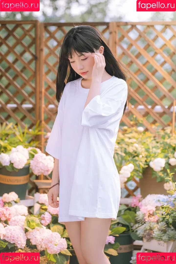 kumicho_cat / nekokoyoshi / nekososto / 喵小吉 / 爆机少女 喵小吉 Onlyfans Photo Gallery 