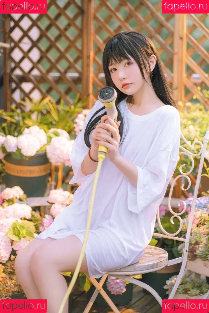 kumicho_cat / nekokoyoshi / nekososto / 喵小吉 / 爆机少女 喵小吉 Onlyfans Photo Gallery 