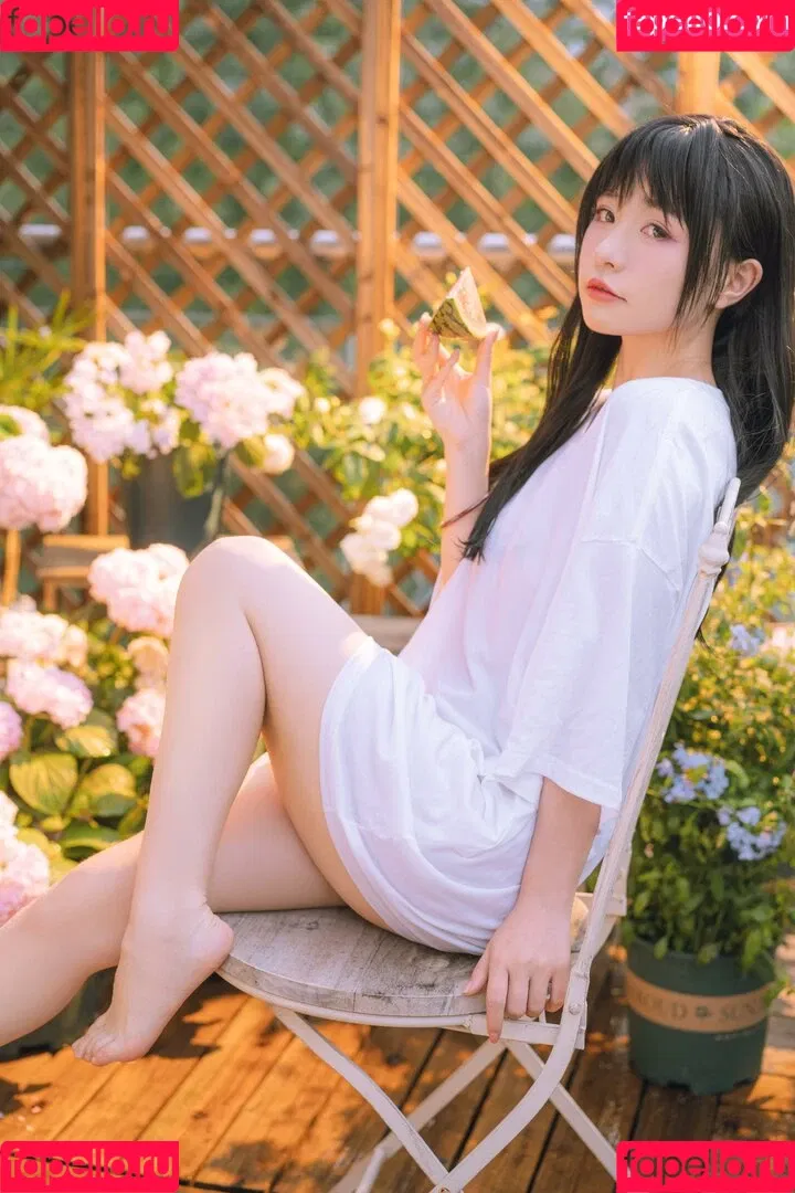 kumicho_cat / nekokoyoshi / nekososto / 喵小吉 / 爆机少女 喵小吉 Onlyfans Photo Gallery 