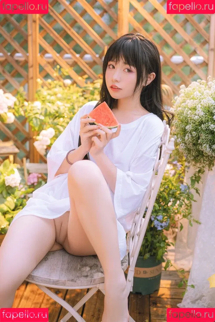 kumicho_cat / nekokoyoshi / nekososto / 喵小吉 / 爆机少女 喵小吉 Onlyfans Photo Gallery 