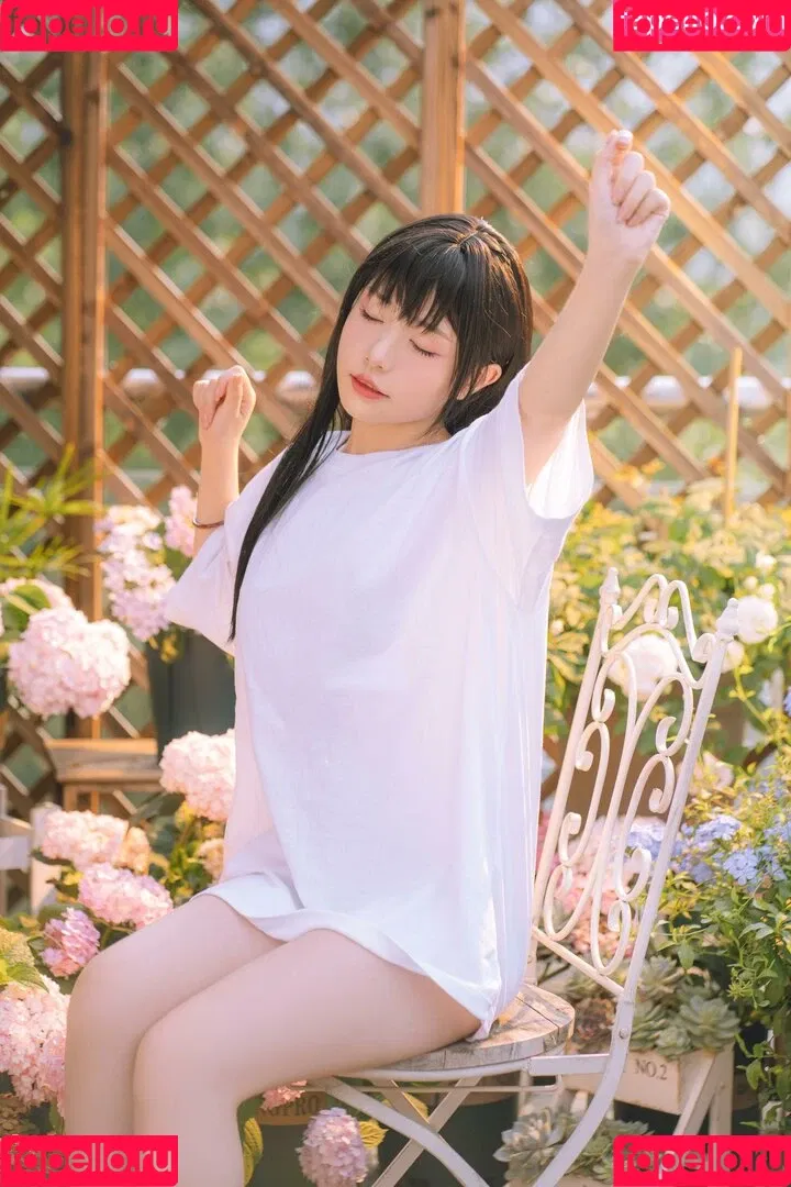 kumicho_cat / nekokoyoshi / nekososto / 喵小吉 / 爆机少女 喵小吉 Onlyfans Photo Gallery 