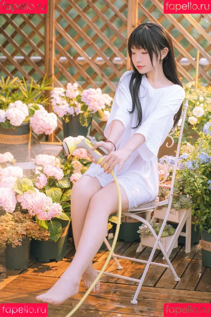 kumicho_cat / nekokoyoshi / nekososto / 喵小吉 / 爆机少女 喵小吉 Onlyfans Photo Gallery 