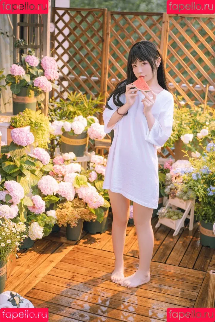 kumicho_cat / nekokoyoshi / nekososto / 喵小吉 / 爆机少女 喵小吉 Onlyfans Photo Gallery 