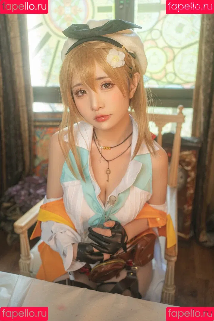 kumicho_cat / nekokoyoshi / nekososto / 喵小吉 / 爆机少女 喵小吉 Onlyfans Photo Gallery 