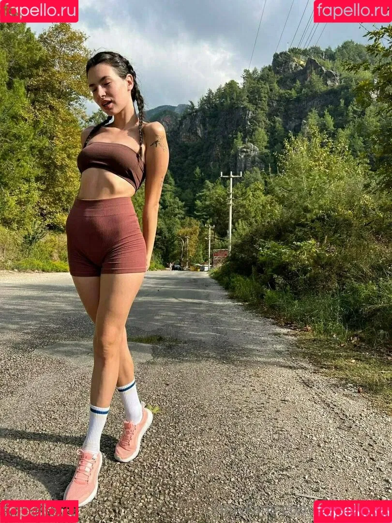 Kim Moor / _HornyBaby_ / kim_moor / kimberlinajm Onlyfans Photo Gallery 