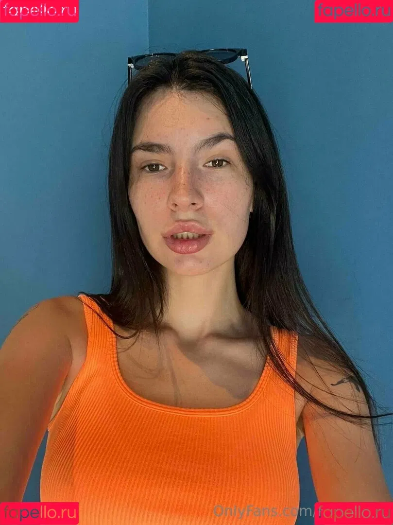 Kim Moor / _HornyBaby_ / kim_moor / kimberlinajm Onlyfans Photo Gallery 