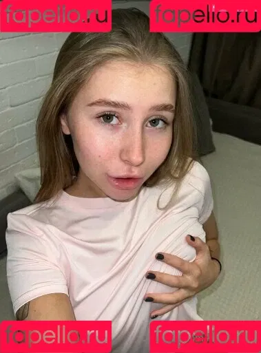 Kim Moor / _HornyBaby_ / kim_moor / kimberlinajm Onlyfans Photo Gallery 