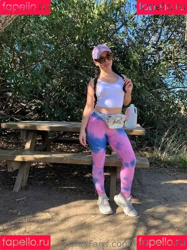 Kristina Rose / KristinaRosexxx / kristinarose / kristinaroseofficalpage Onlyfans Photo Gallery 