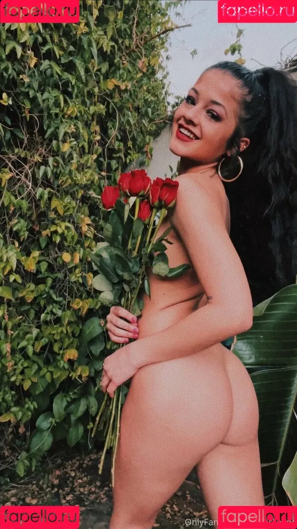 ryan reid / she.for.keeps / sheforkeeps Onlyfans Photo Gallery 