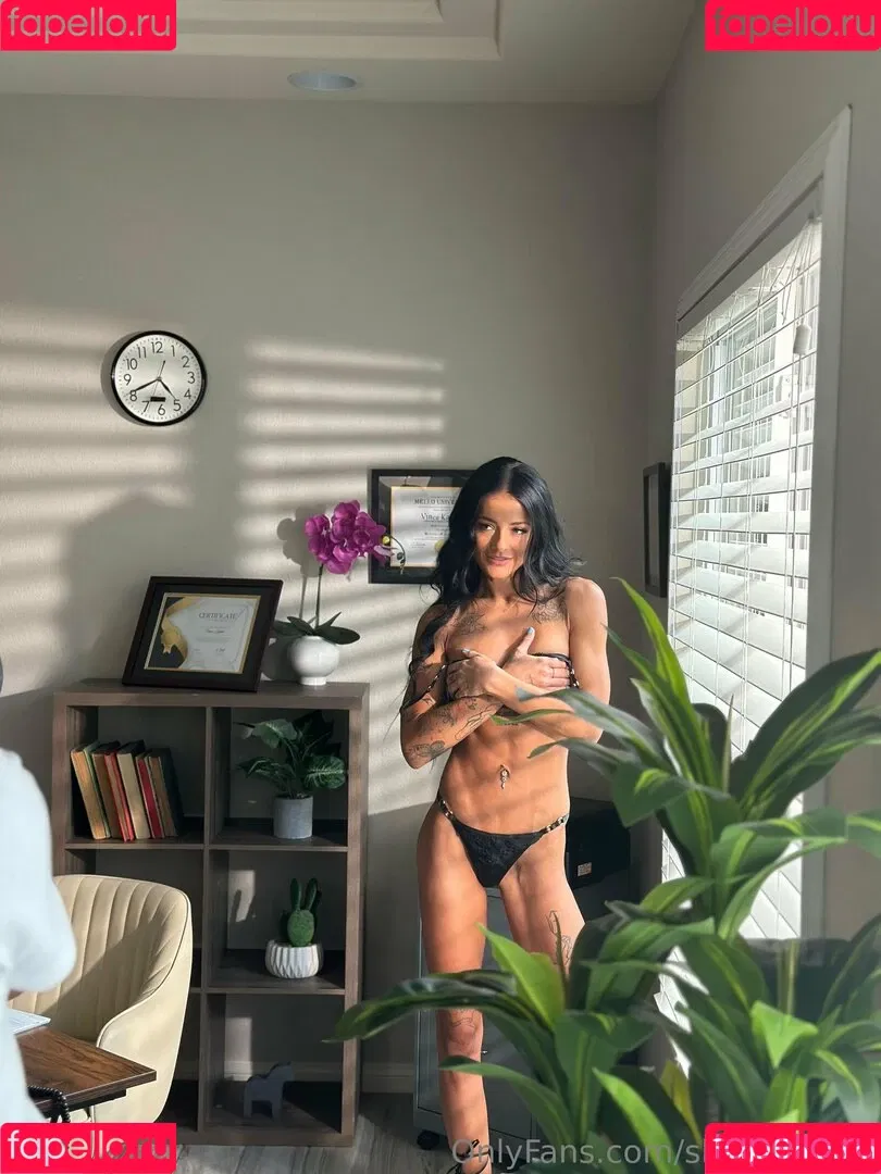 ryan reid / she.for.keeps / sheforkeeps Onlyfans Photo Gallery 