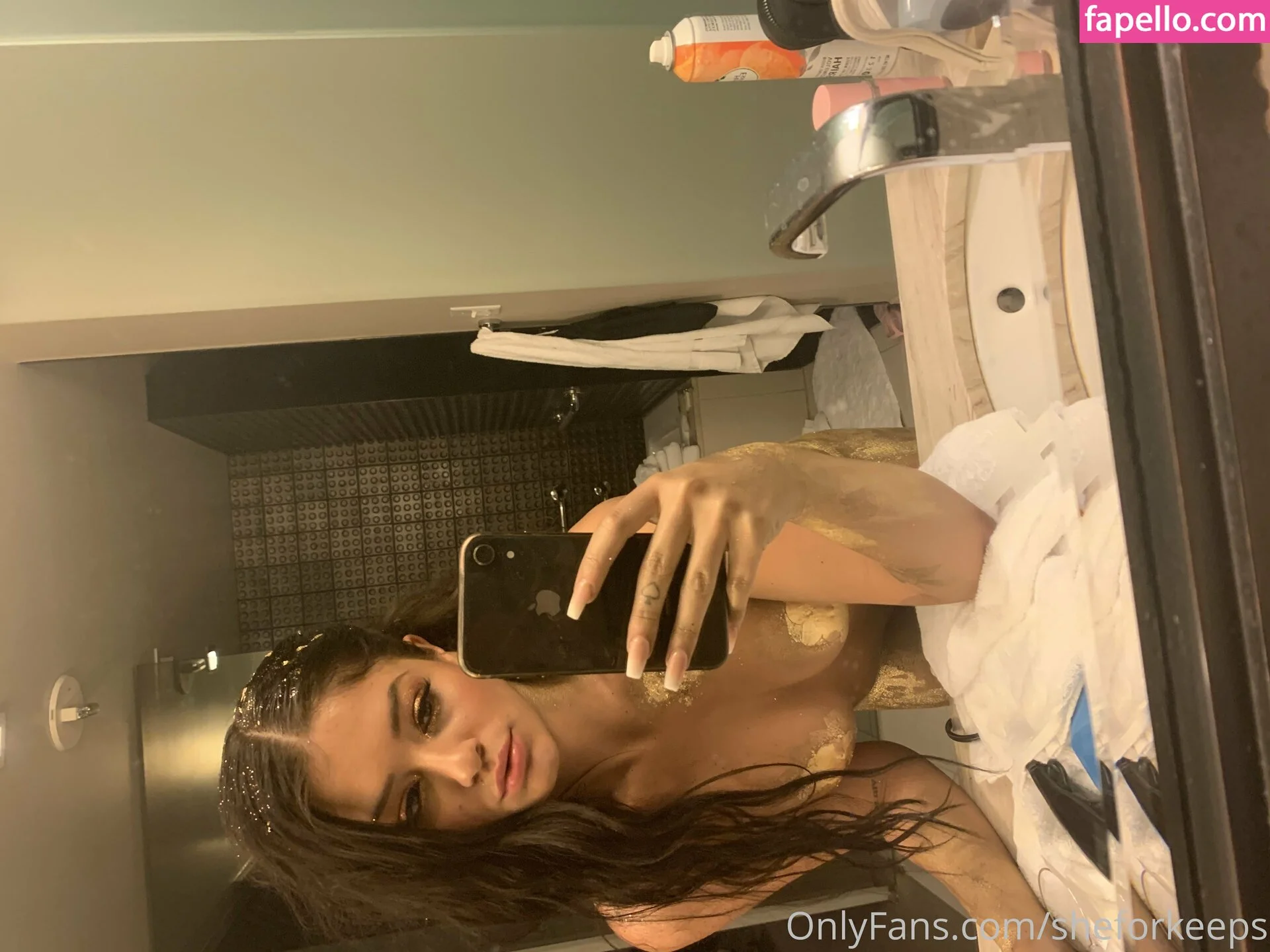 ryan reid / she.for.keeps / sheforkeeps Onlyfans Photo Gallery 