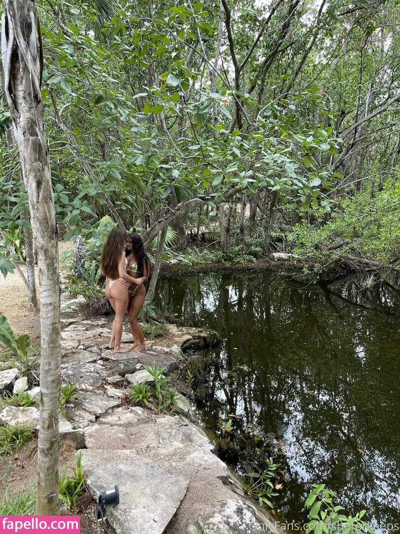 ryan reid / she.for.keeps / sheforkeeps Onlyfans Photo Gallery 