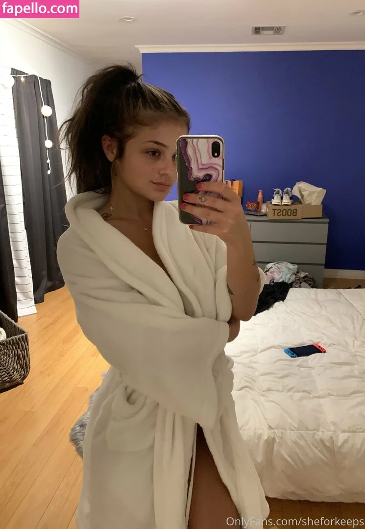 ryan reid / she.for.keeps / sheforkeeps Onlyfans Photo Gallery 