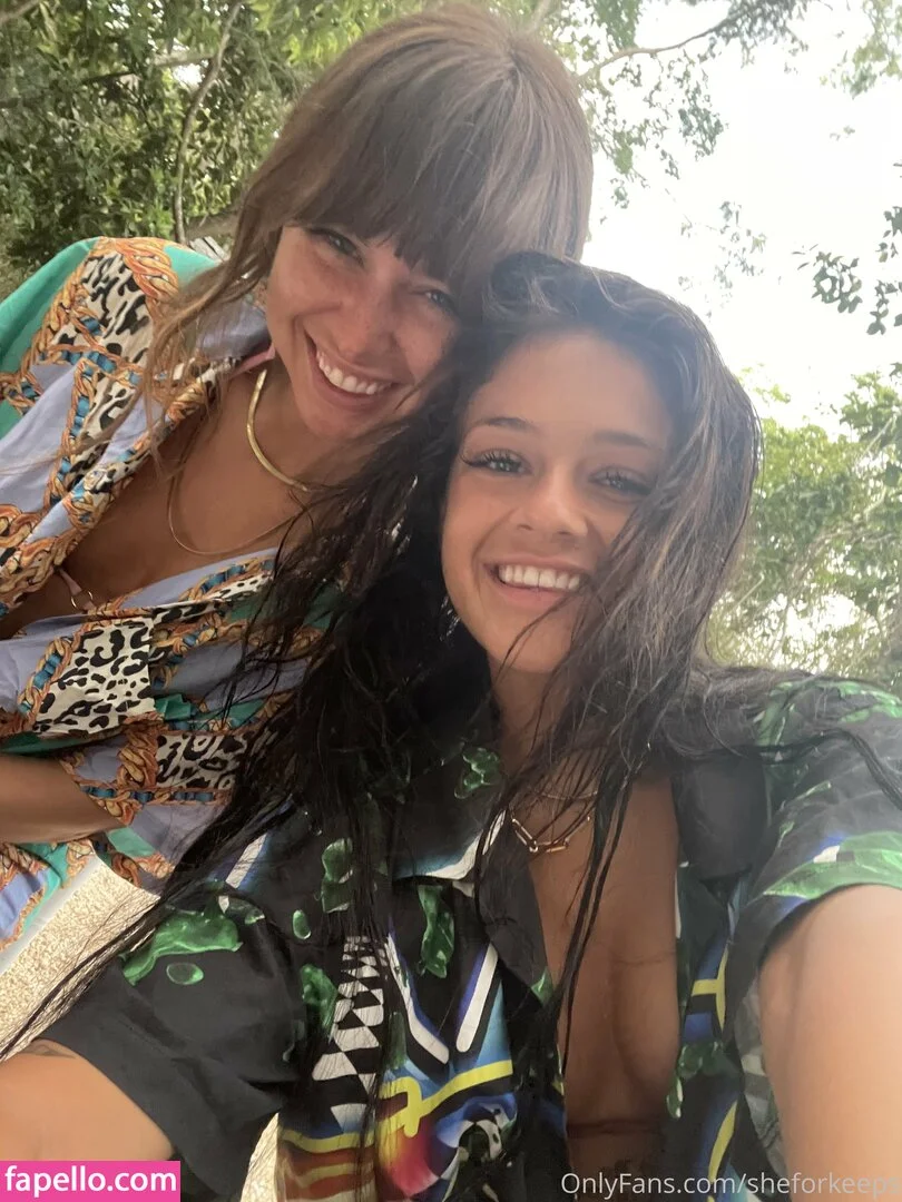 ryan reid / she.for.keeps / sheforkeeps Onlyfans Photo Gallery 