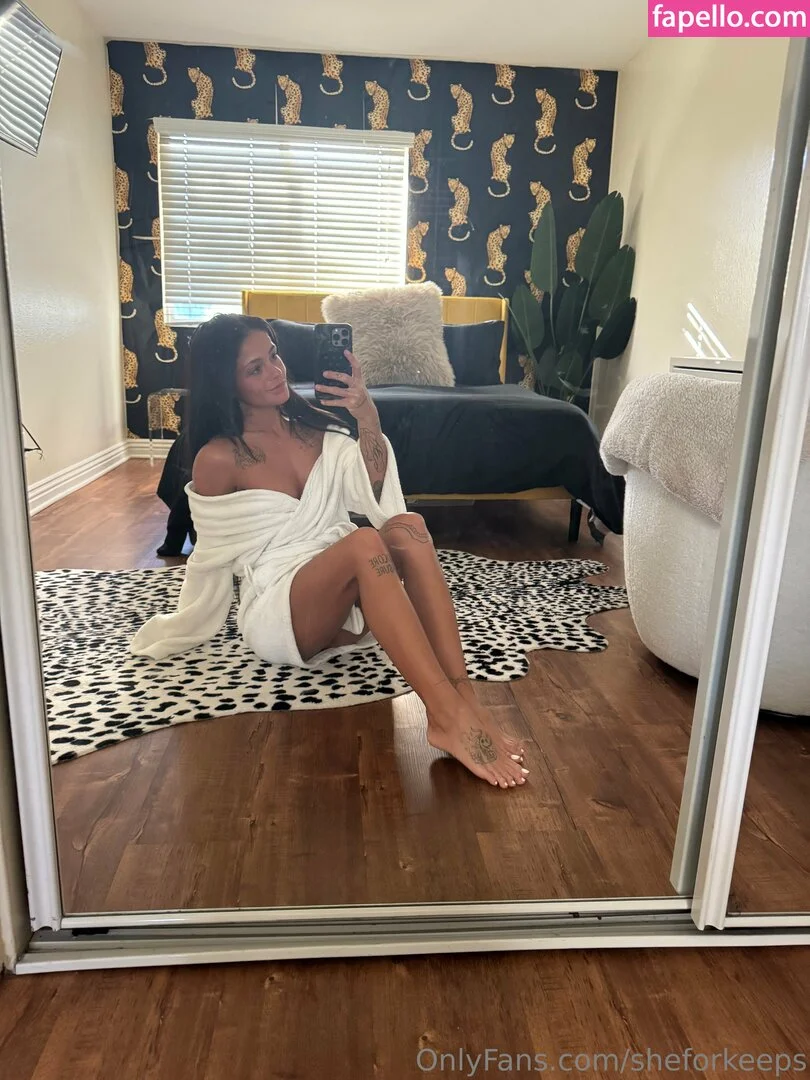 ryan reid / she.for.keeps / sheforkeeps Onlyfans Photo Gallery 