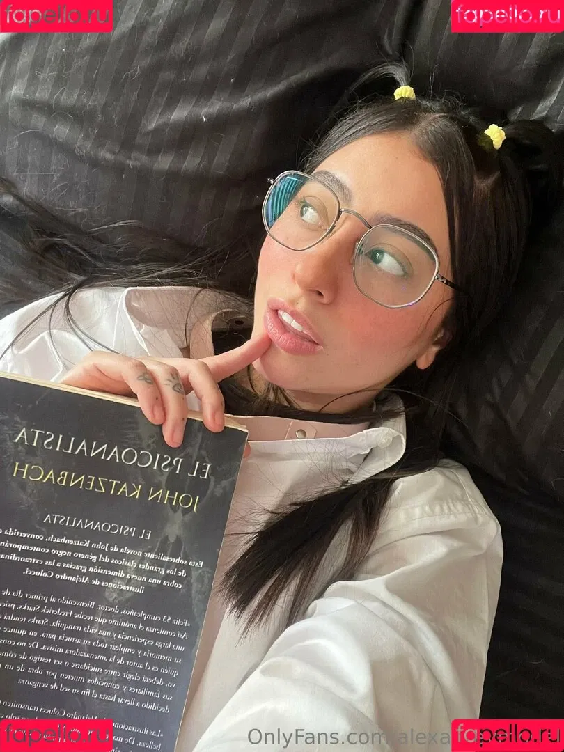 anupbadri / gbunnyke51793 / zoelushmodel / zoemulraine Onlyfans Photo Gallery 