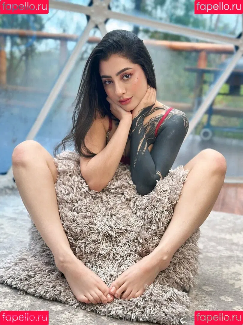 anupbadri / gbunnyke51793 / zoelushmodel / zoemulraine Onlyfans Photo Gallery 