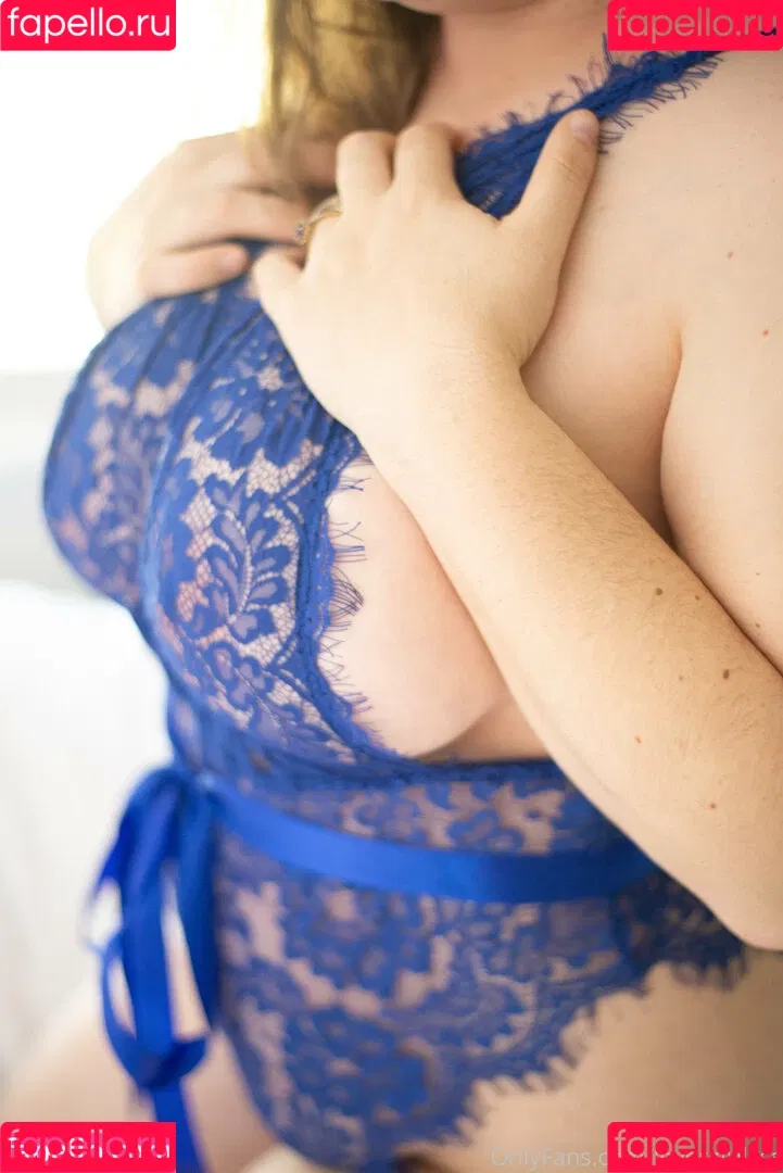 lovergirl_world / lovergirllyss Onlyfans Photo Gallery 