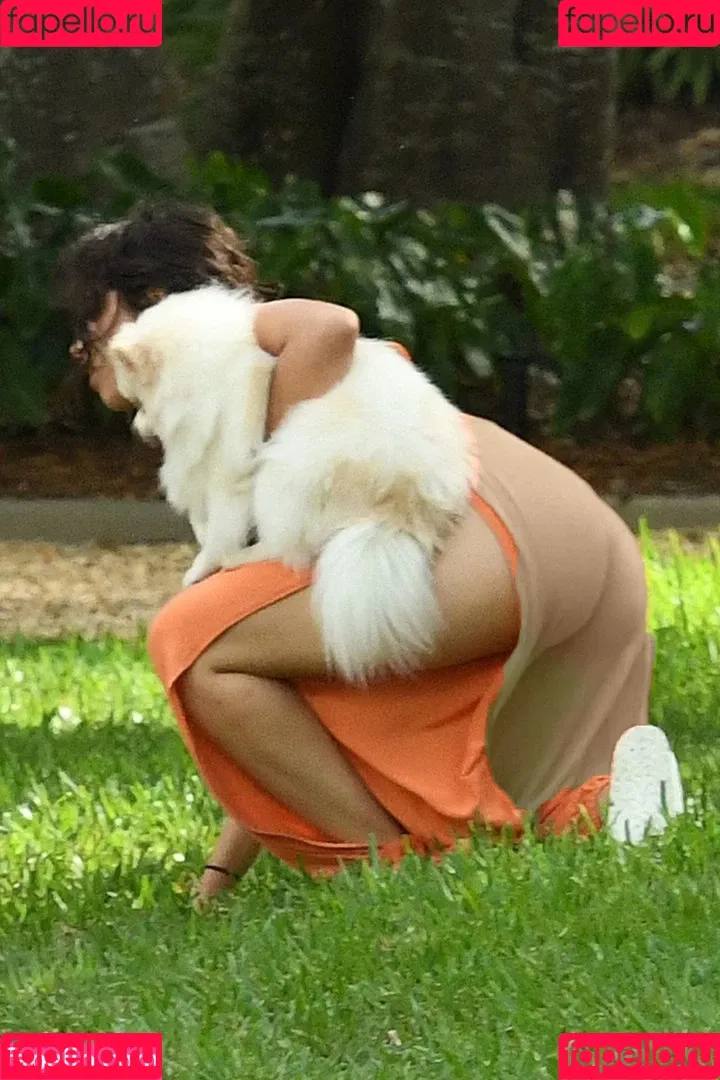 Camila Cabello / Camila_Cabello / iamgabrielaung Onlyfans Photo Gallery 